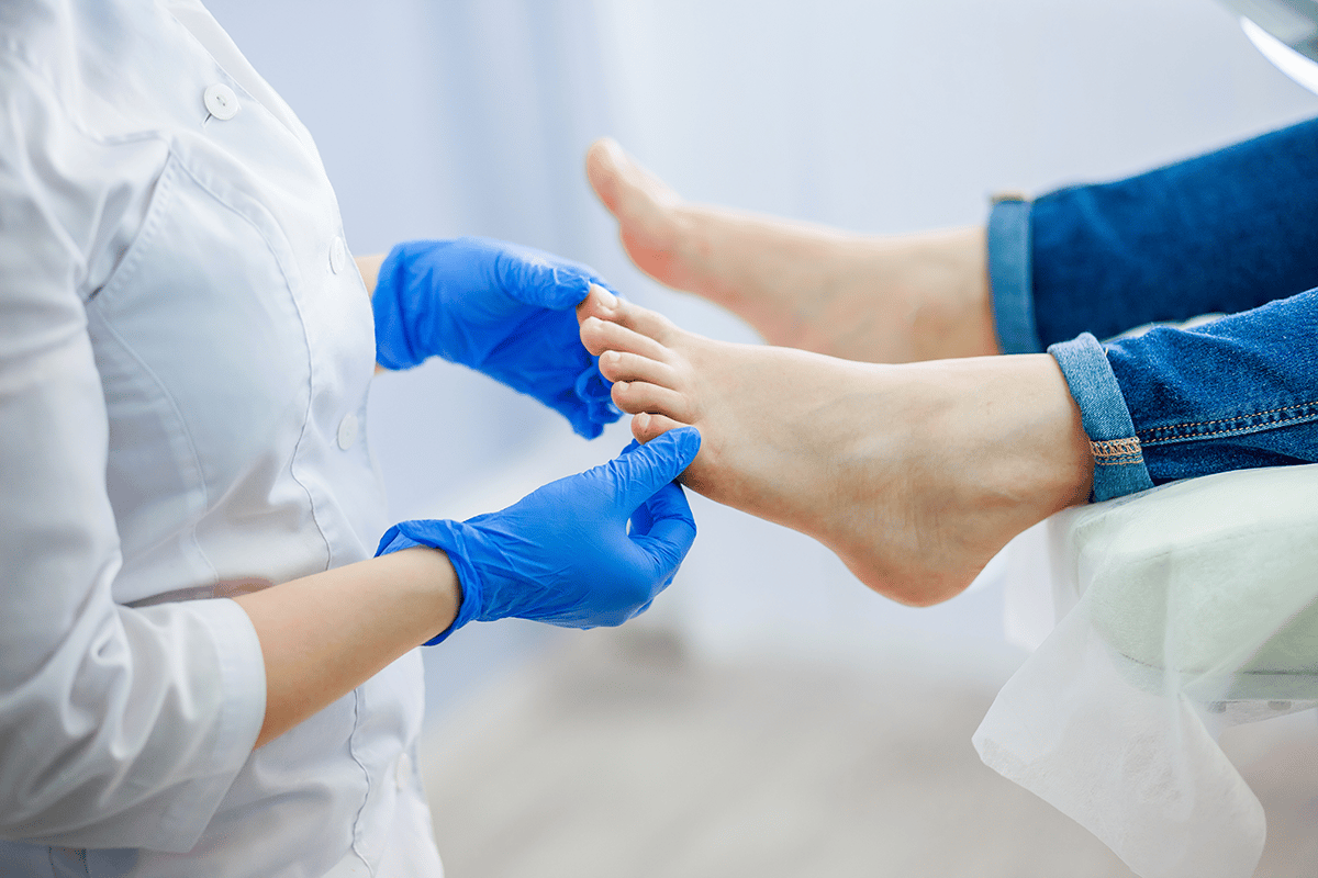 A full foot evaluation for clients to check for specific foot conditions such as bunions, plantar fasciitis, heal pain and more to make custom footwear.